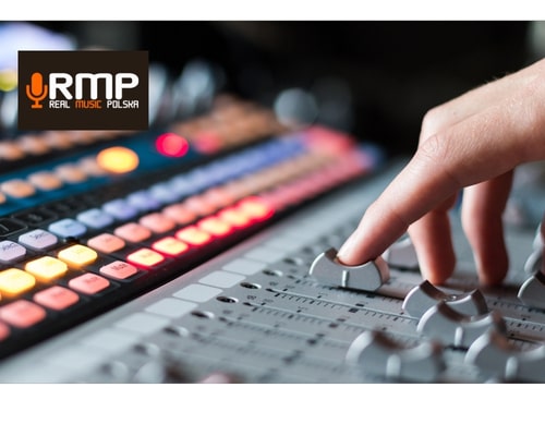 Reklama radiowa jest jak teatr.